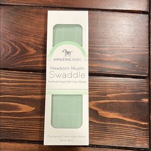 NIB Amazing Baby Green Newborn Muslin Swaddle
